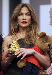 jennifer lopez is not impressed